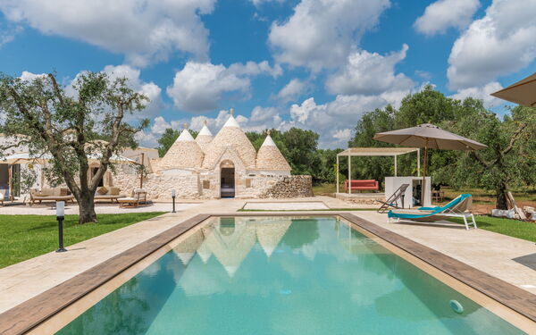 Trullo Don Giulio: Building Exterior, Garden, Main Entrance, Outdoor, Pool